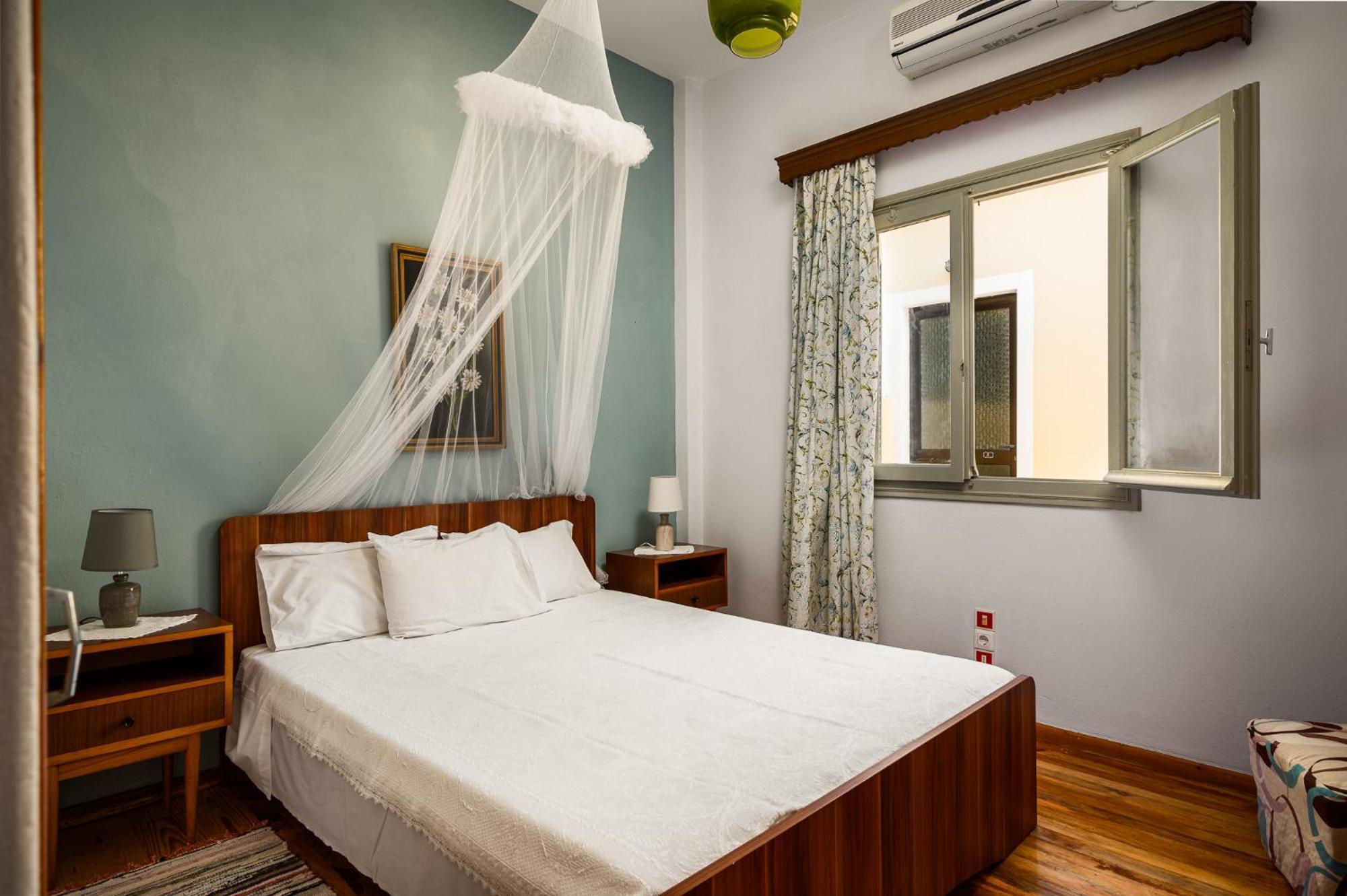 Agaloula Centrally Located Apartments, Lakka Bagian luar foto